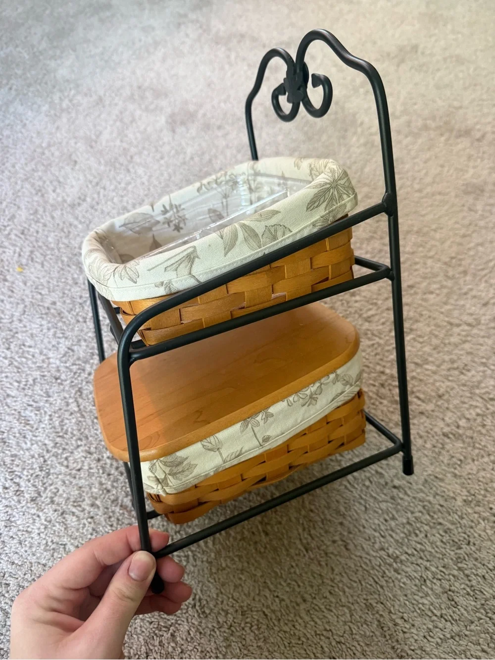 LONGABERGER 2003 WROUGHT IRON 2 TIER STAND W/ FABRIC PLASTIC BASKET LINERS 1 LID